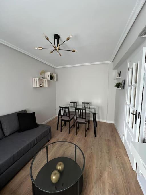 Piso Acogedor Cerca Del Centro. Apartment Burgos Luaran gambar